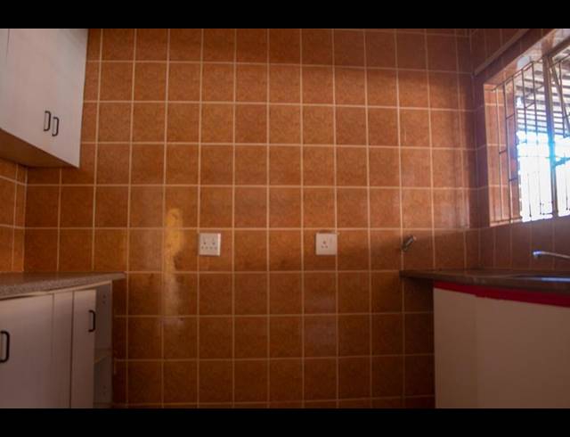 3 BEDROOM HOUSE FOR SALE IN ZAKARIYYA PARK